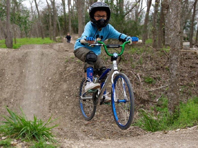 Kid's Pump Track courtesy of @26rollingshutter